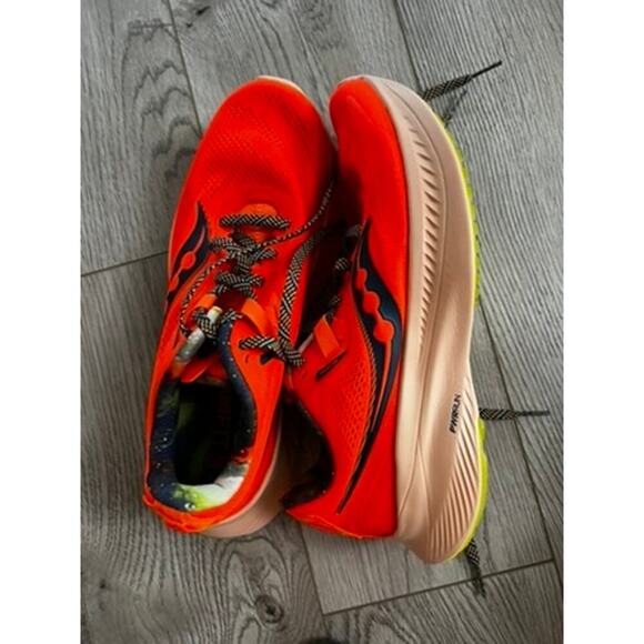 EUC Saucony Womens Ride 15 Running Shoe Campfire Story size 8.5 - Picture 2 of 8